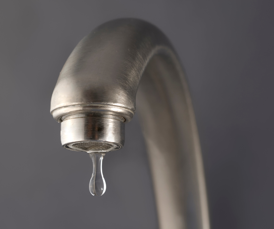 A faucet dripping 